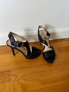 Nine West Black Strappy Buckle High Heels